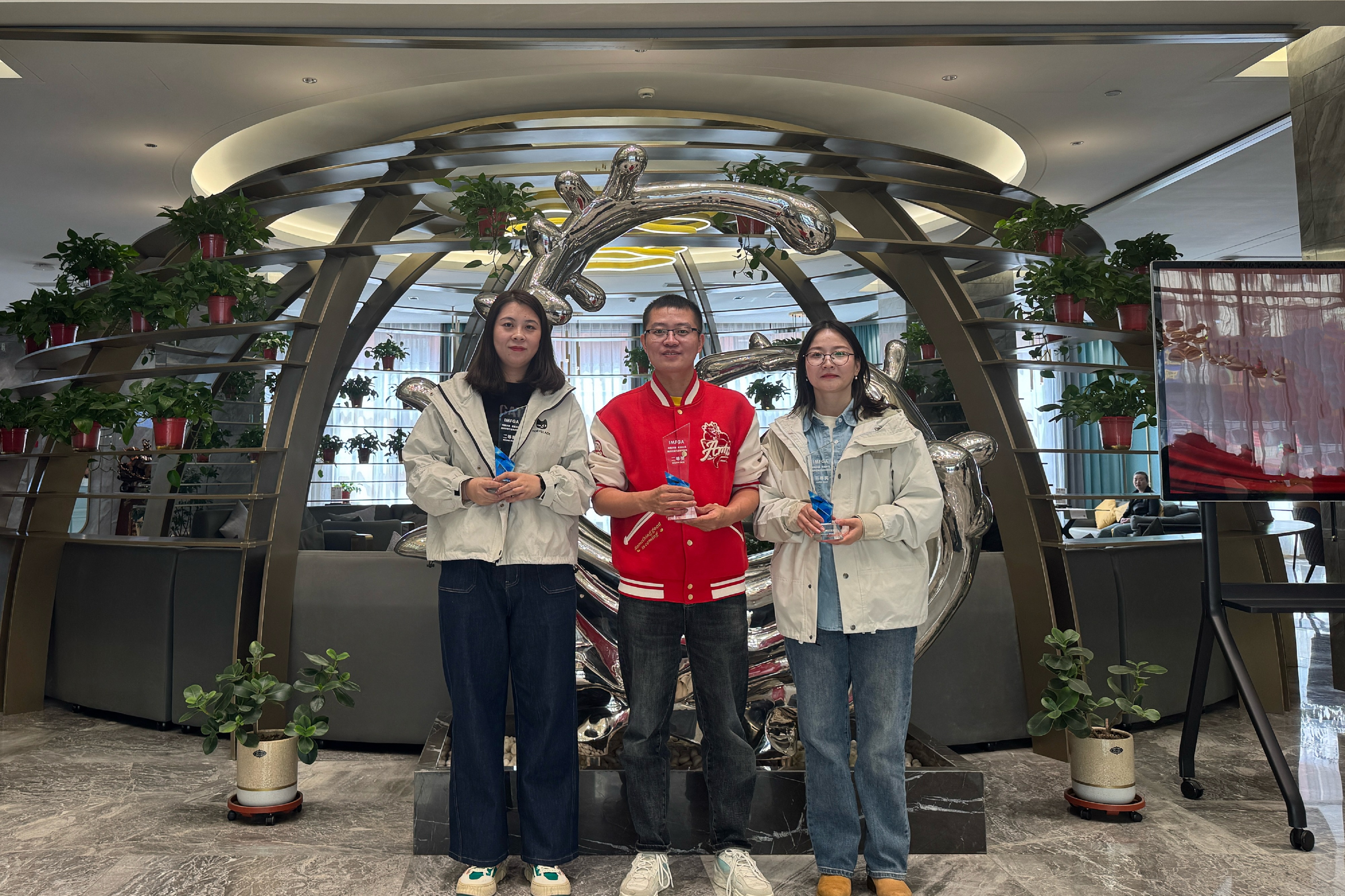 呼倫貝爾市農擔公司在全區融資擔保行業知識競賽中斬獲佳績